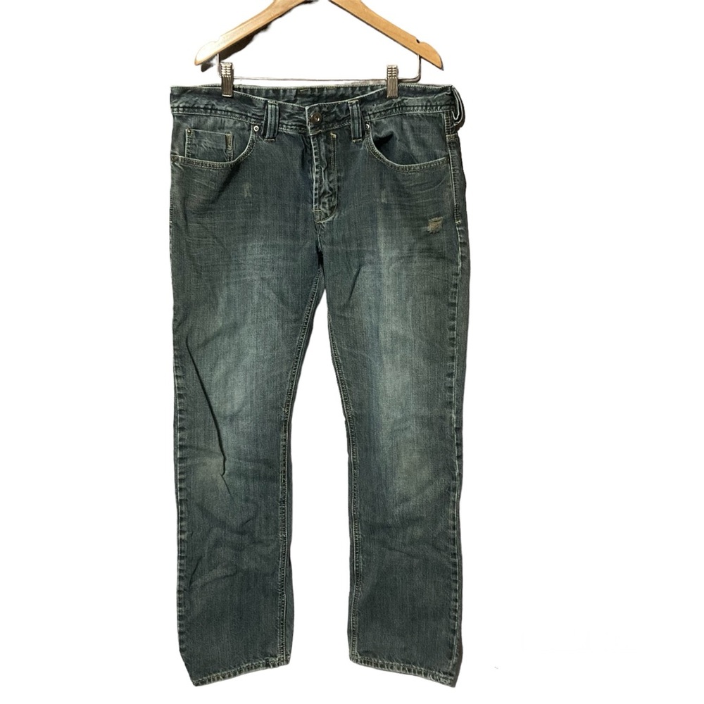 Buffalo Jeans women’s jeans lightly distressed 34